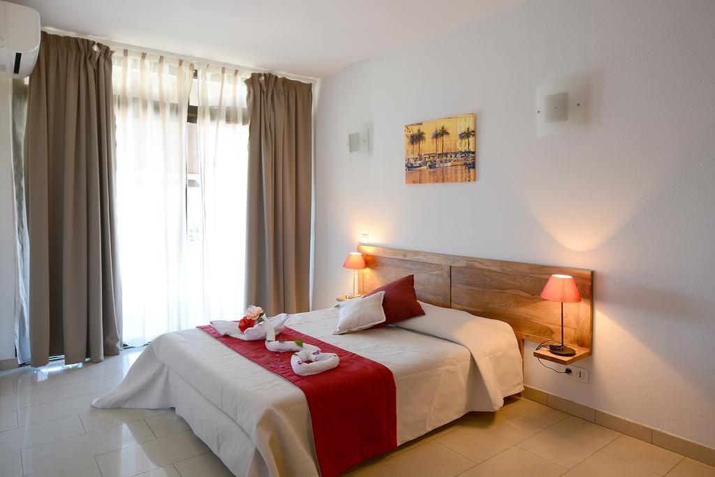 אז'אקסיו Residence Les Calanques מראה חיצוני תמונה
